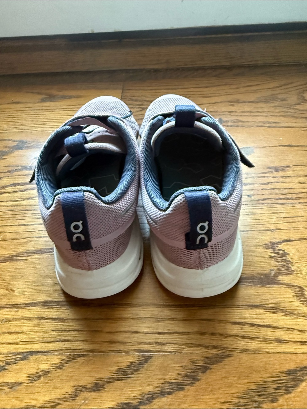 On Running Kids Pink Blush and Navy Lightweight Sneakers Size 2 Girls - Picture 3 of 5